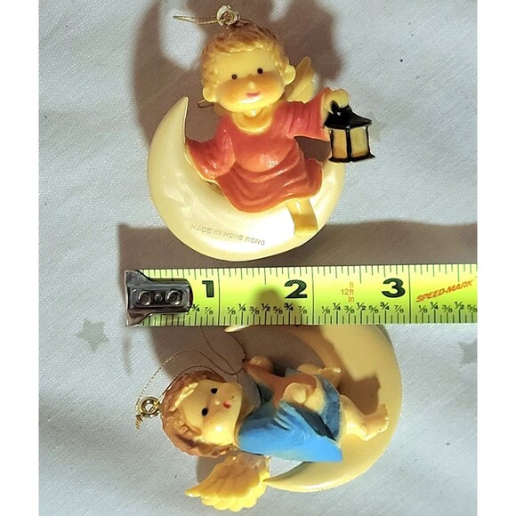 Vintage 70s Christmas Ornament Winged Angels Cherubs Sitting on Moon Pair of 2 - Picture 6 of 6